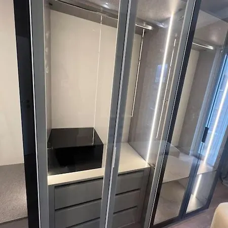 Modern New Near Blloku Apartman